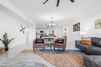 131 S Courtenay Pkwy in Merritt Island, FL - Building Photo - Building Photo