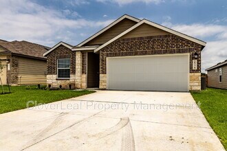 2775 Calandra Lark in Canyon Lake, TX - Building Photo - Building Photo