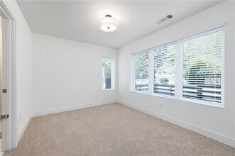 1540 Millwood Pl in Atlanta, GA - Building Photo - Building Photo