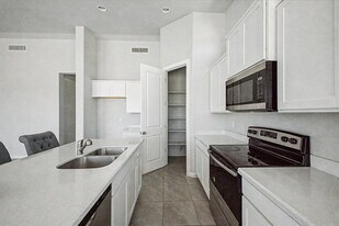 13316 S 190th Ave in Buckeye, AZ - Building Photo