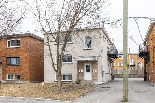 26 Ste-Cécile St in Ottawa, ON - Building Photo - Building Photo