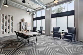 2300 S Michigan Ave in Chicago, IL - Building Photo - Building Photo