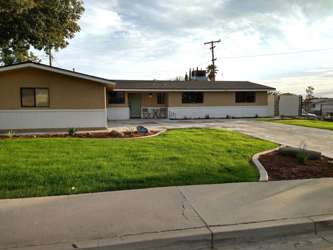 property at 3201 Kaibab Ave