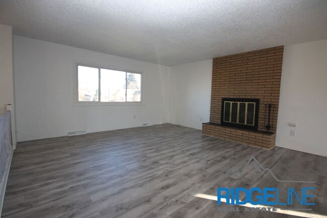 2704 3rd Ave S in Great Falls, MT - Building Photo - Building Photo