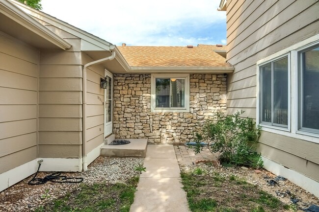 3810 S Atchison Way in Aurora, CO - Building Photo - Building Photo