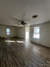 1981 Niagara St in Buffalo, NY - Building Photo - Building Photo