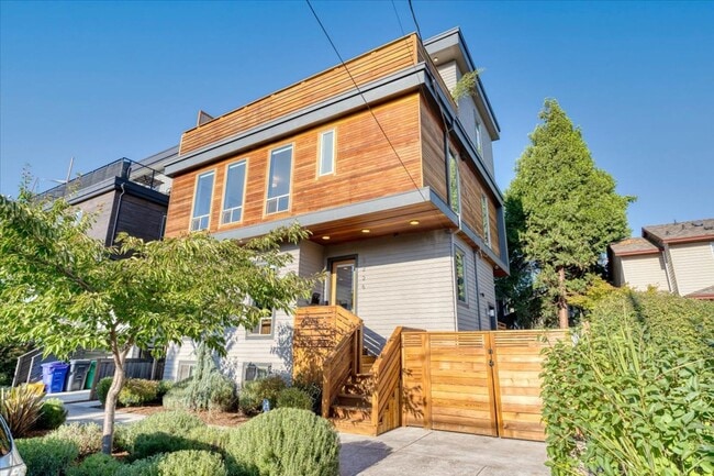 6226 N Concord Ave in Portland, OR - Building Photo - Building Photo