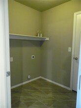 303 Wood Creek St in Lowell, AR - Building Photo - Building Photo
