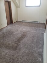 S10333 County Road HH I, Unit B in Eleva, WI - Building Photo