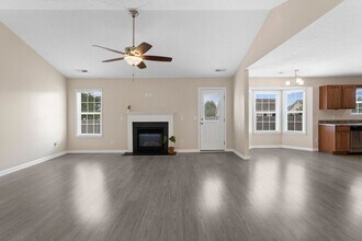 401 Tree Ct in Holly Ridge, NC - Building Photo - Building Photo