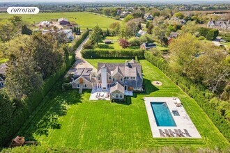 25 Jobs Ln in Bridgehampton, NY - Building Photo - Building Photo