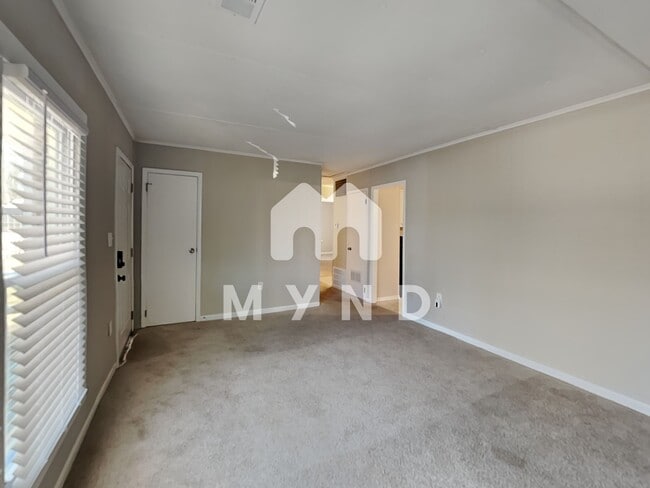 6626 Dorian Dr in Union City, GA - Building Photo - Building Photo