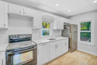 43 Moorland Ave in Waterbury, CT - Building Photo - Building Photo