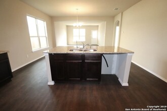 5906 Ivans Farm in San Antonio, TX - Building Photo - Building Photo