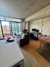 1290 Dundas St E in Toronto, ON - Building Photo - Building Photo