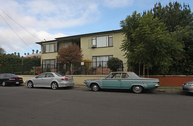 5317 Loma Linda Ave in Los Angeles, CA - Foto de edificio - Building Photo