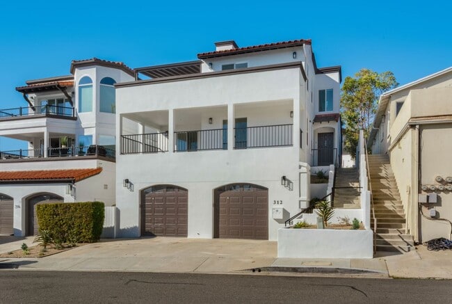 property at 312 Cazador Ln