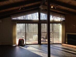 850 Twin Oaks Dr in Hummelstown, PA - Building Photo - Building Photo