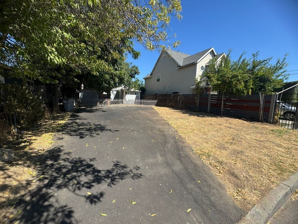 634 Williams St in West Sacramento, CA - Building Photo