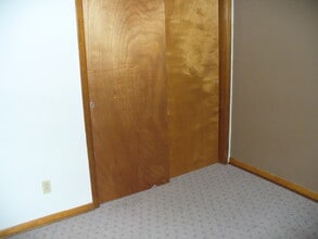 11293 Edgemere Ter in Roscoe, IL - Building Photo - Building Photo