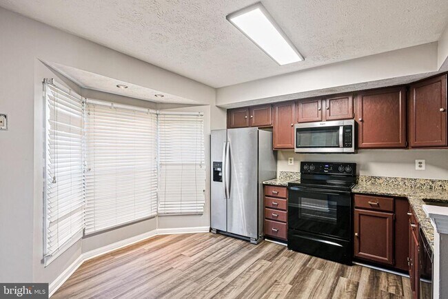 property at 5 Brantwood Ct