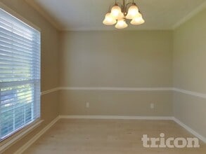 1951 Hidden Valley Dr SW in Marietta, GA - Building Photo - Building Photo