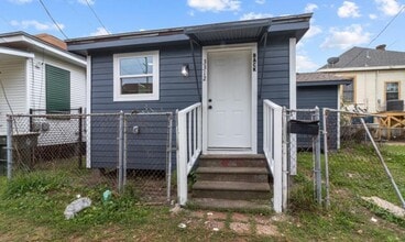 3312 Sealy Ave in Galveston, TX - Building Photo - Building Photo