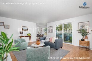 8312 SW Mohawk St in Tualatin, OR - Building Photo