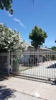 14156 Calvert St, Unit 14156 in Van Nuys, CA - Building Photo