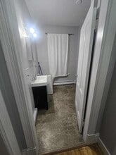 459 High St in Moncton, NB - Building Photo - Building Photo