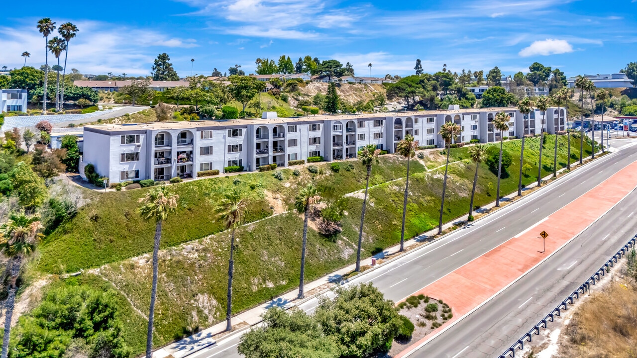 3606 Vista Rey, Unit 19 in Oceanside, CA - Building Photo