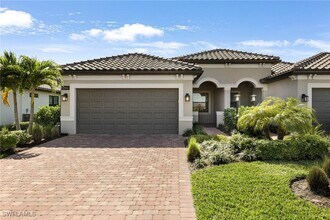 12041 Canal Grande Dr in Miromar Lakes, FL - Building Photo - Building Photo