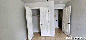 130 N San Ignacio Ave in San Antonio, TX - Building Photo - Building Photo