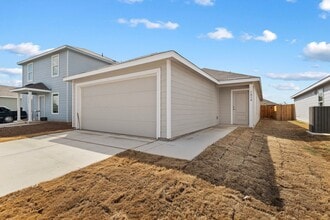 1014 Graham Bnd in San Antonio, TX - Building Photo - Building Photo