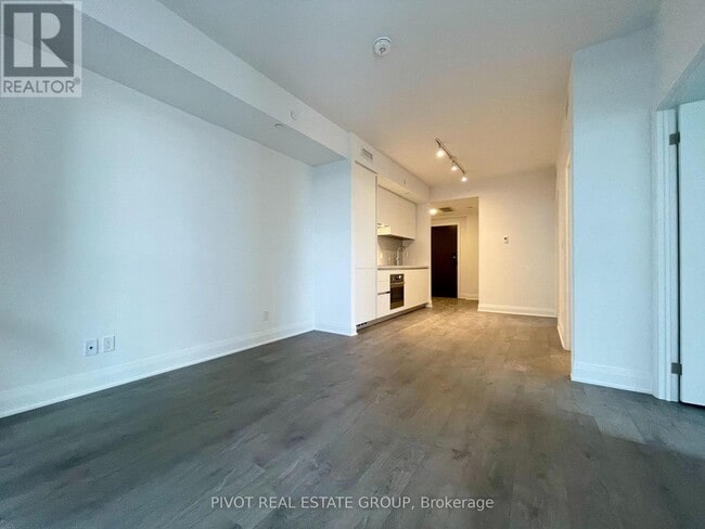 property at 2 Erskine Rd