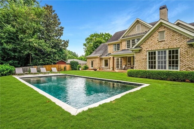 property at 1280 Becket Dr NE