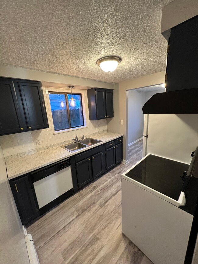 164 Melrose St, Unit 2