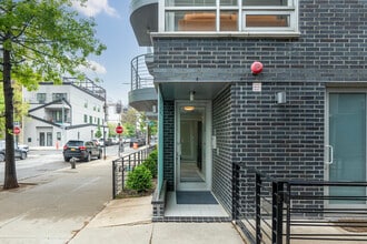 36 Eckford St in Brooklyn, NY - Foto de edificio - Building Photo