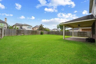 4022 Regal Stone Ln in Sugar Land, TX - Building Photo - Building Photo