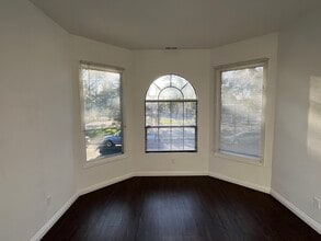 3136 Union St in Oakland, CA - Building Photo - Building Photo