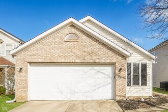 11602 Signet Ln in Indianapolis, IN - Building Photo - Building Photo