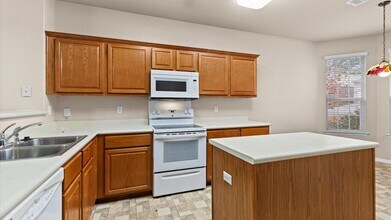 12530 Skyline Mesa in San Antonio, TX - Building Photo - Building Photo