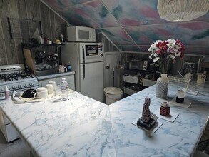 2111 Fairhaven Cir NE in Atlanta, GA - Building Photo - Building Photo