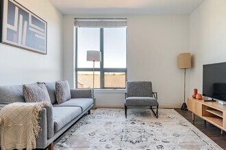 245 Walnut St in Newton, MA - Building Photo - Building Photo