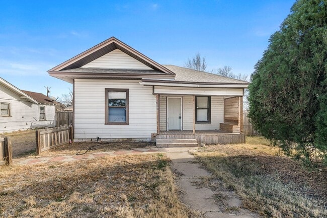 property at 809 S Virginia St