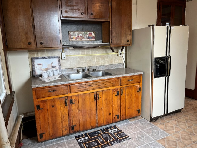 property at 133 Arch St