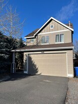 20036 Sorrento Pl in Bend, OR - Building Photo