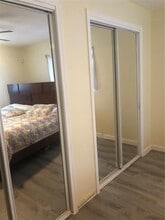 6890 Liberty St in Hollywood, FL - Building Photo - Building Photo