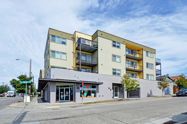 10300 Greenwood Ave in Seattle, WA - Building Photo - Primary Photo