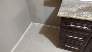 6927 Belforest in San Antonio, TX - Building Photo - Building Photo